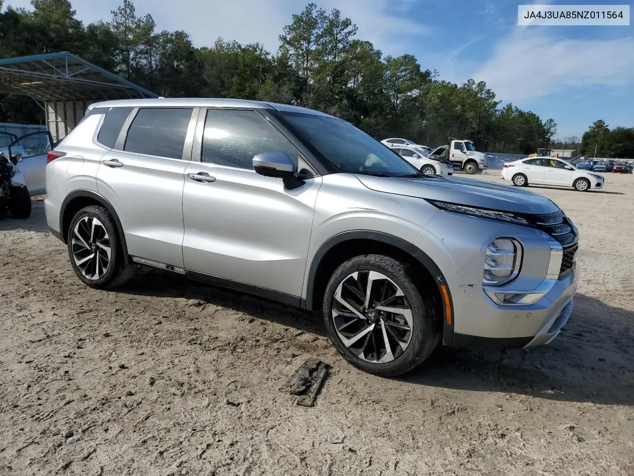 JA4J3UA85NZ011564 2022 Mitsubishi Outlander Se