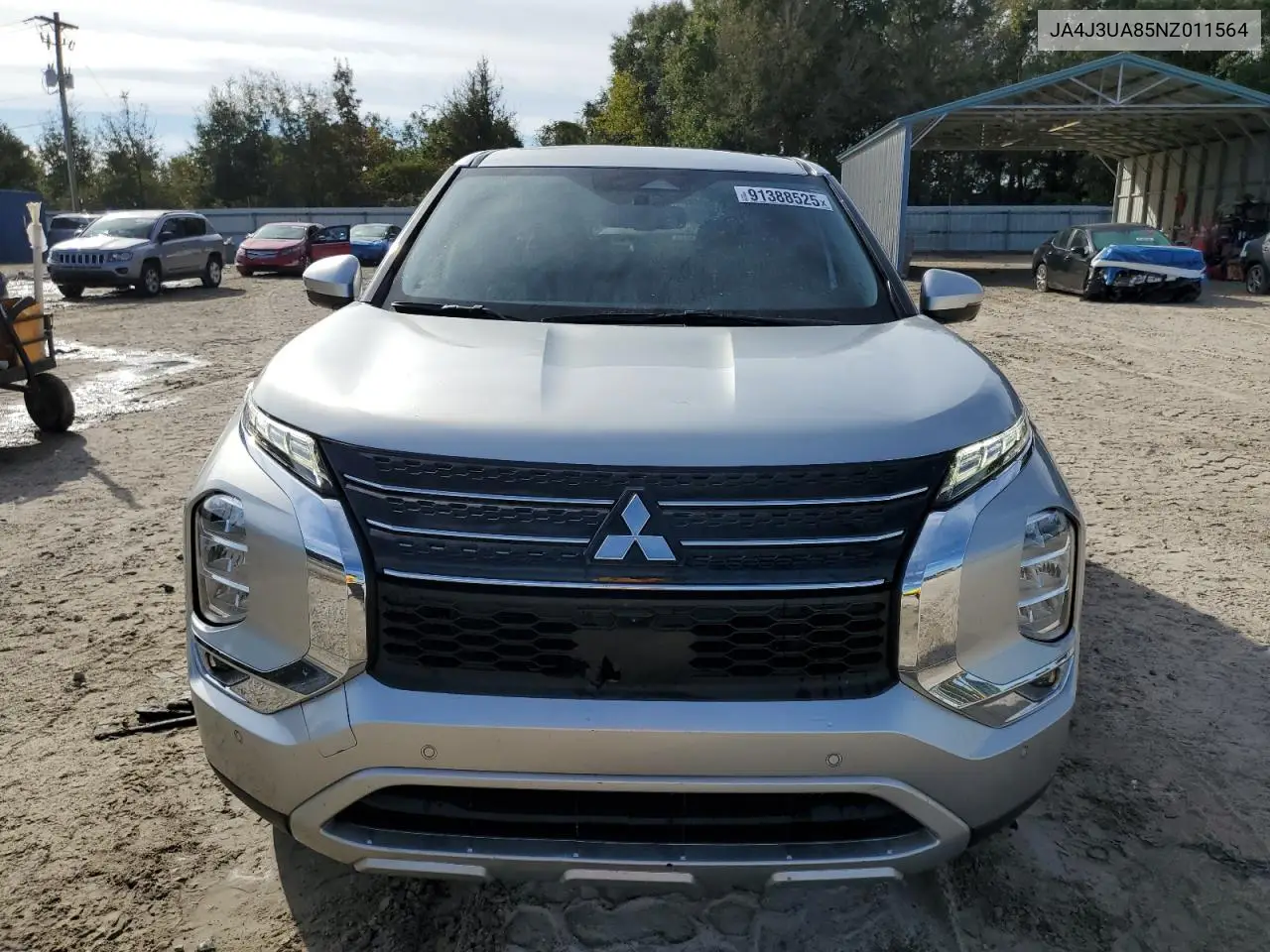 JA4J3UA85NZ011564 2022 Mitsubishi Outlander Se