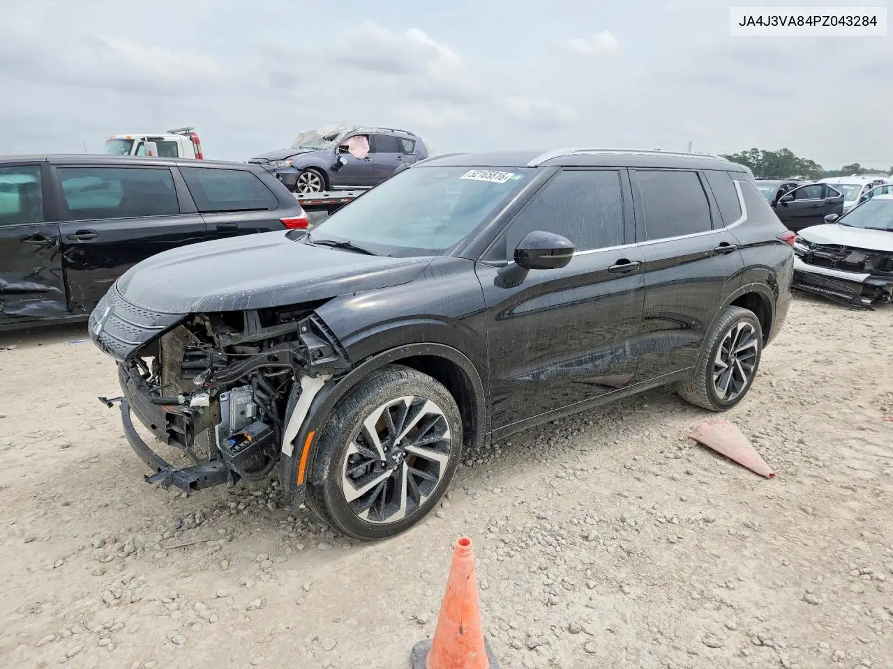 JA4J3VA84PZ043284 2023 Mitsubishi Outlander Sel