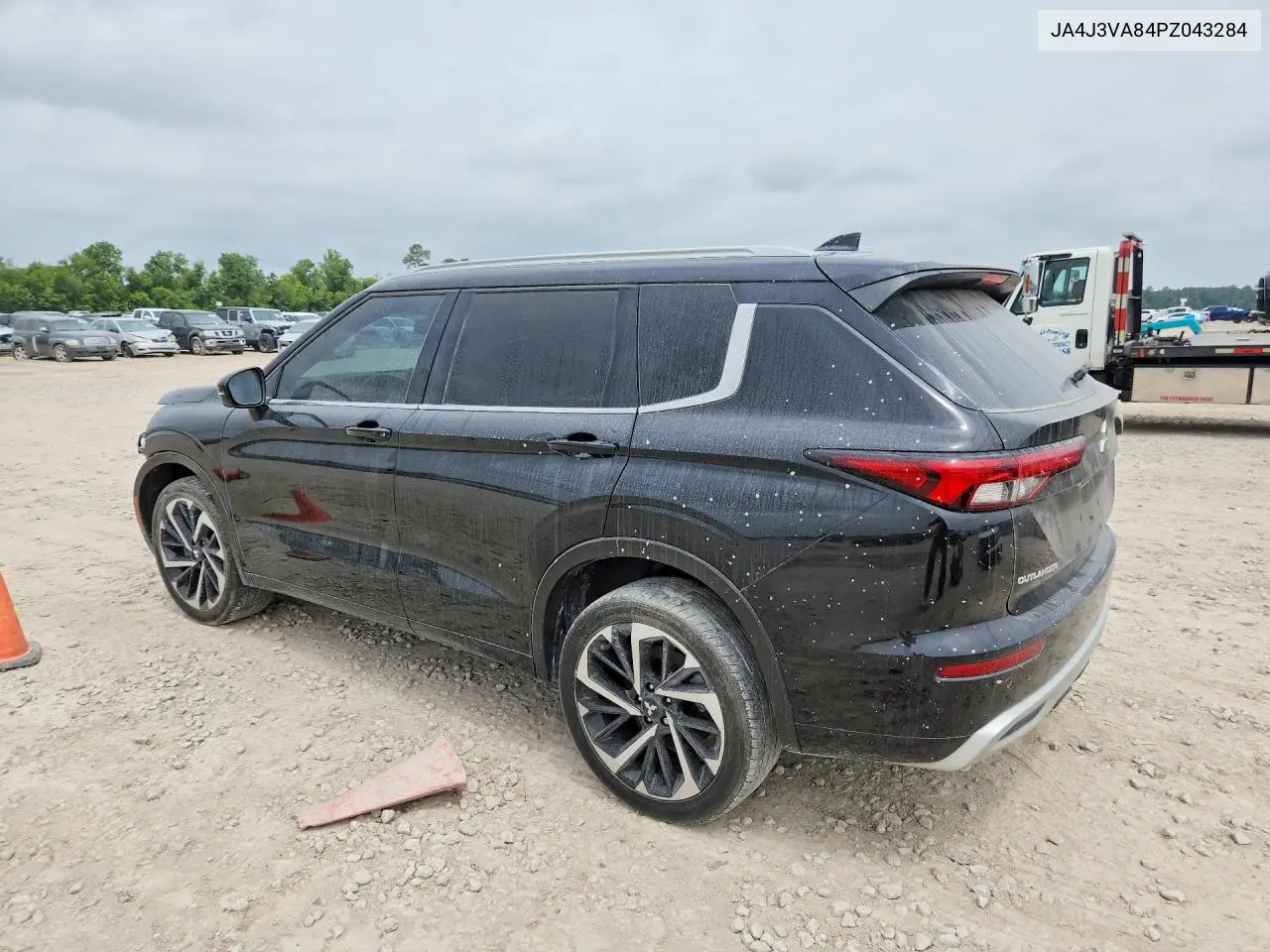 JA4J3VA84PZ043284 2023 Mitsubishi Outlander Sel