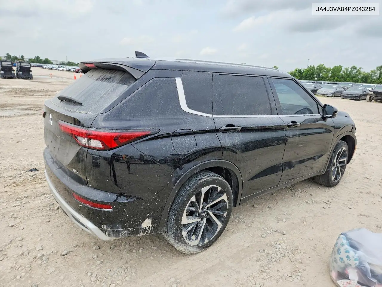 JA4J3VA84PZ043284 2023 Mitsubishi Outlander Sel