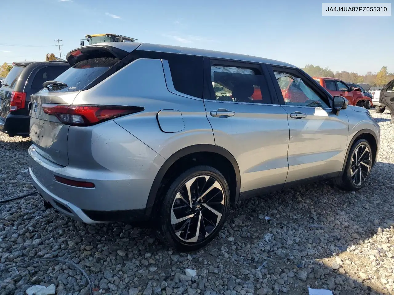 JA4J4UA87PZ055310 2023 Mitsubishi Outlander Se