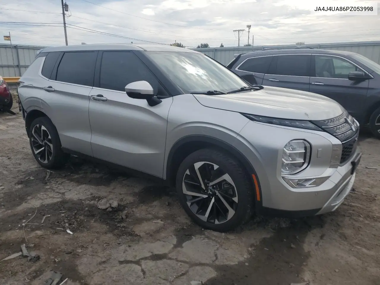 JA4J4UA86PZ053998 2023 Mitsubishi Outlander