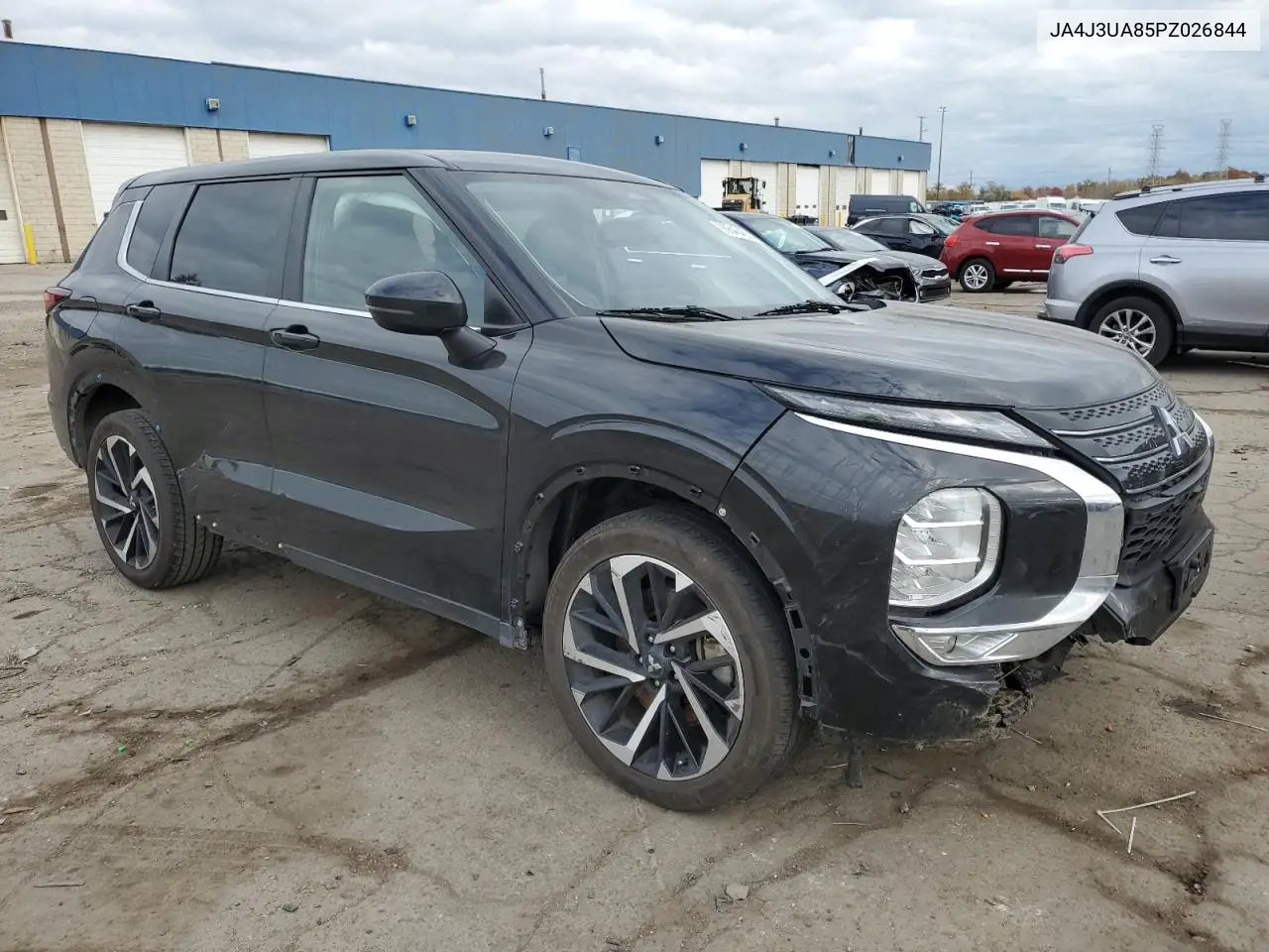 JA4J3UA85PZ026844 2023 Mitsubishi Outlander Se