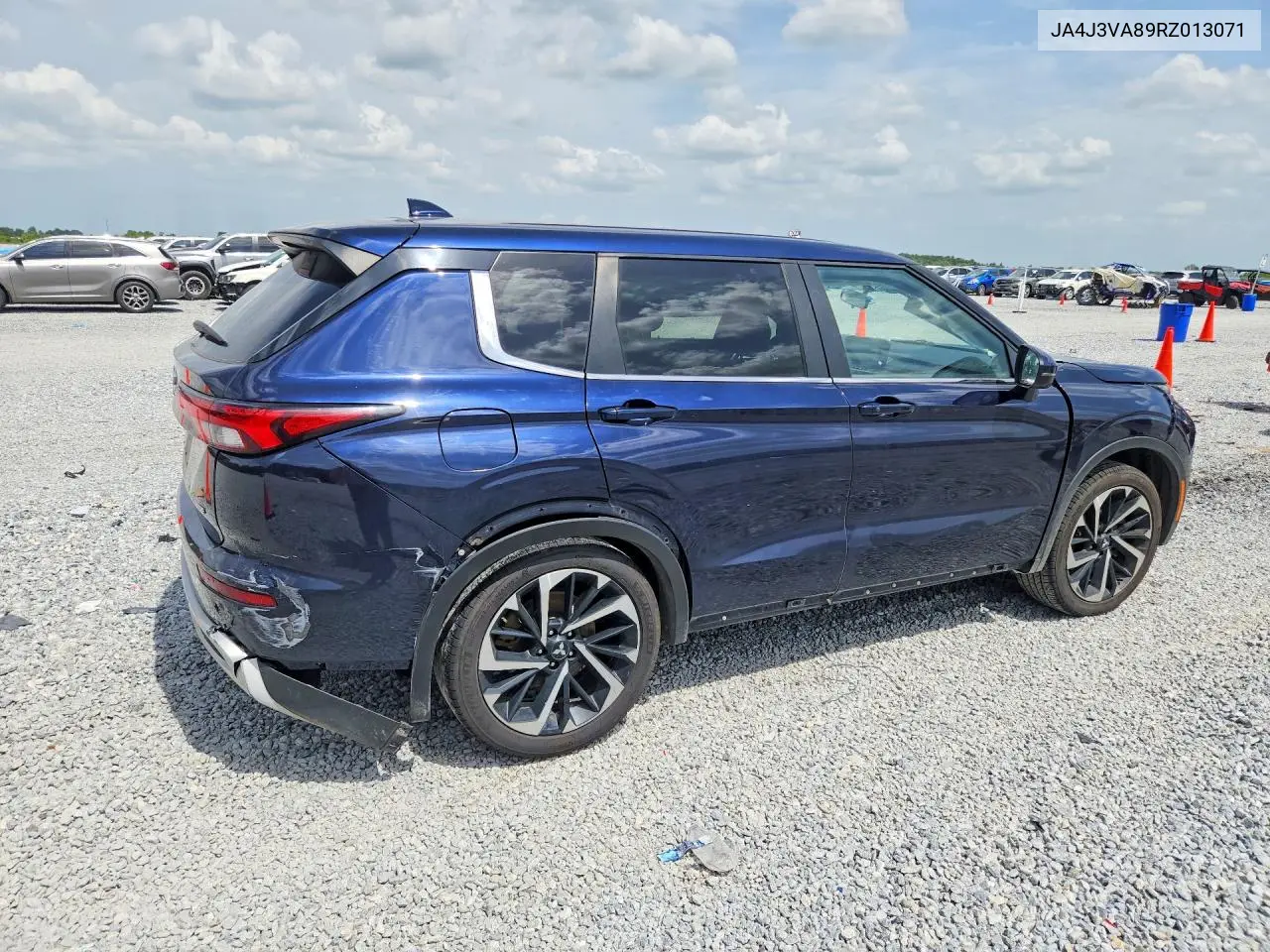 2024 Mitsubishi Outlander Se VIN: JA4J3VA89RZ013071 Lot: 61610646