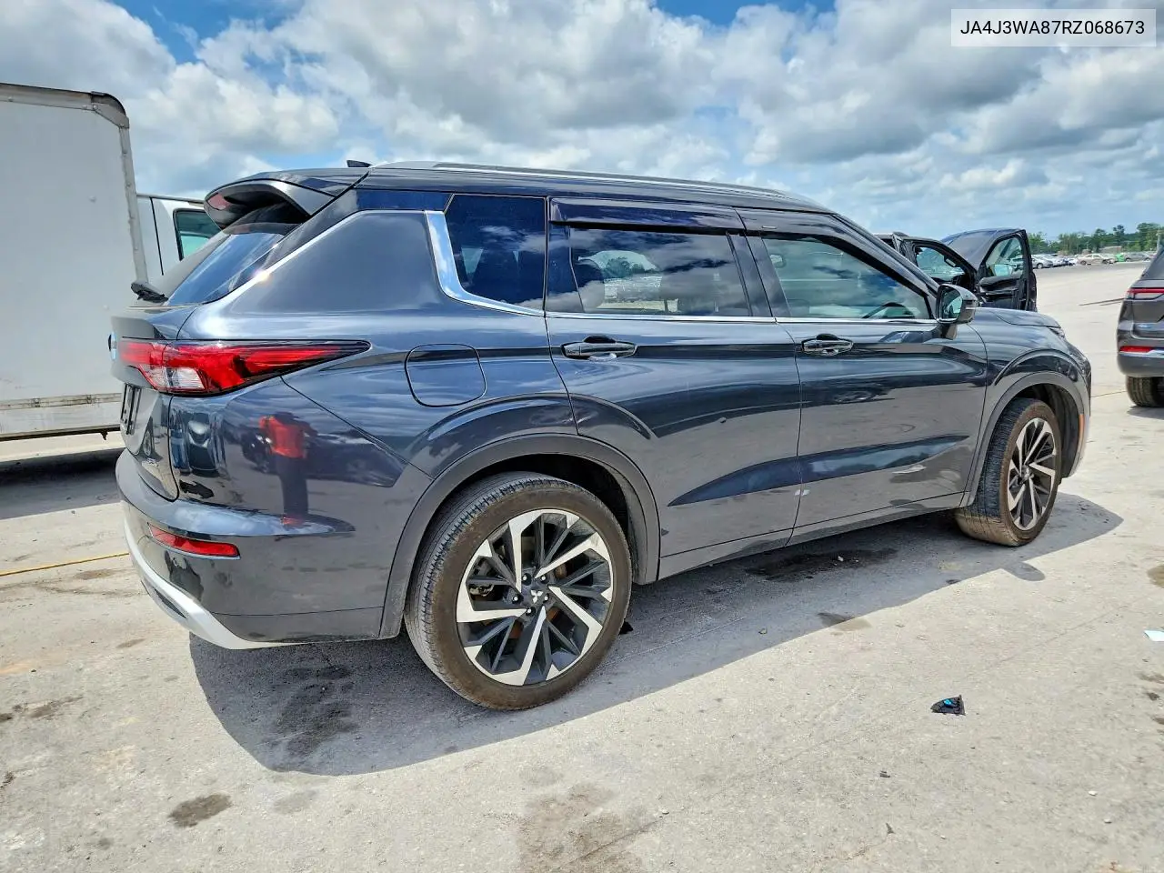 2024 Mitsubishi Outlander Sel VIN: JA4J3WA87RZ068673 Lot: 61883206