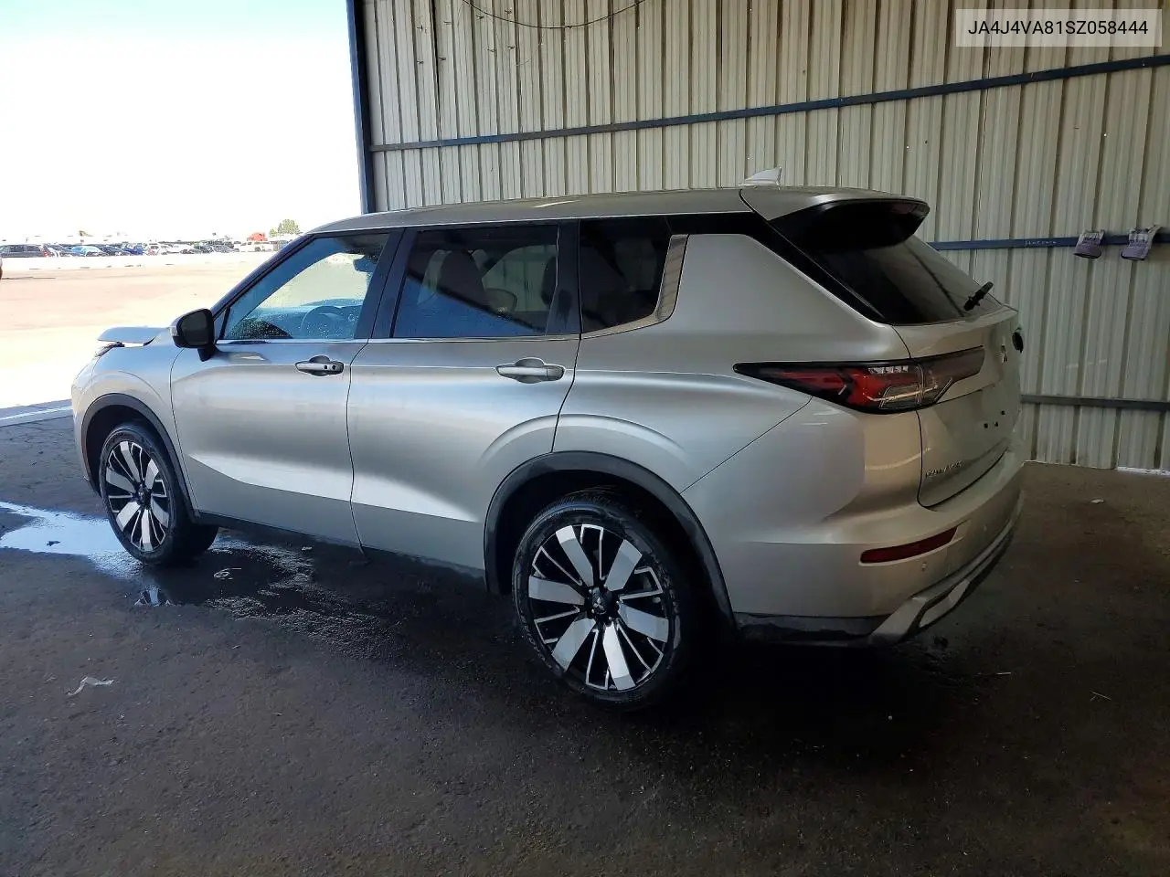 2025 Mitsubishi Outlander Se VIN: JA4J4VA81SZ058444 Lot: 56159066