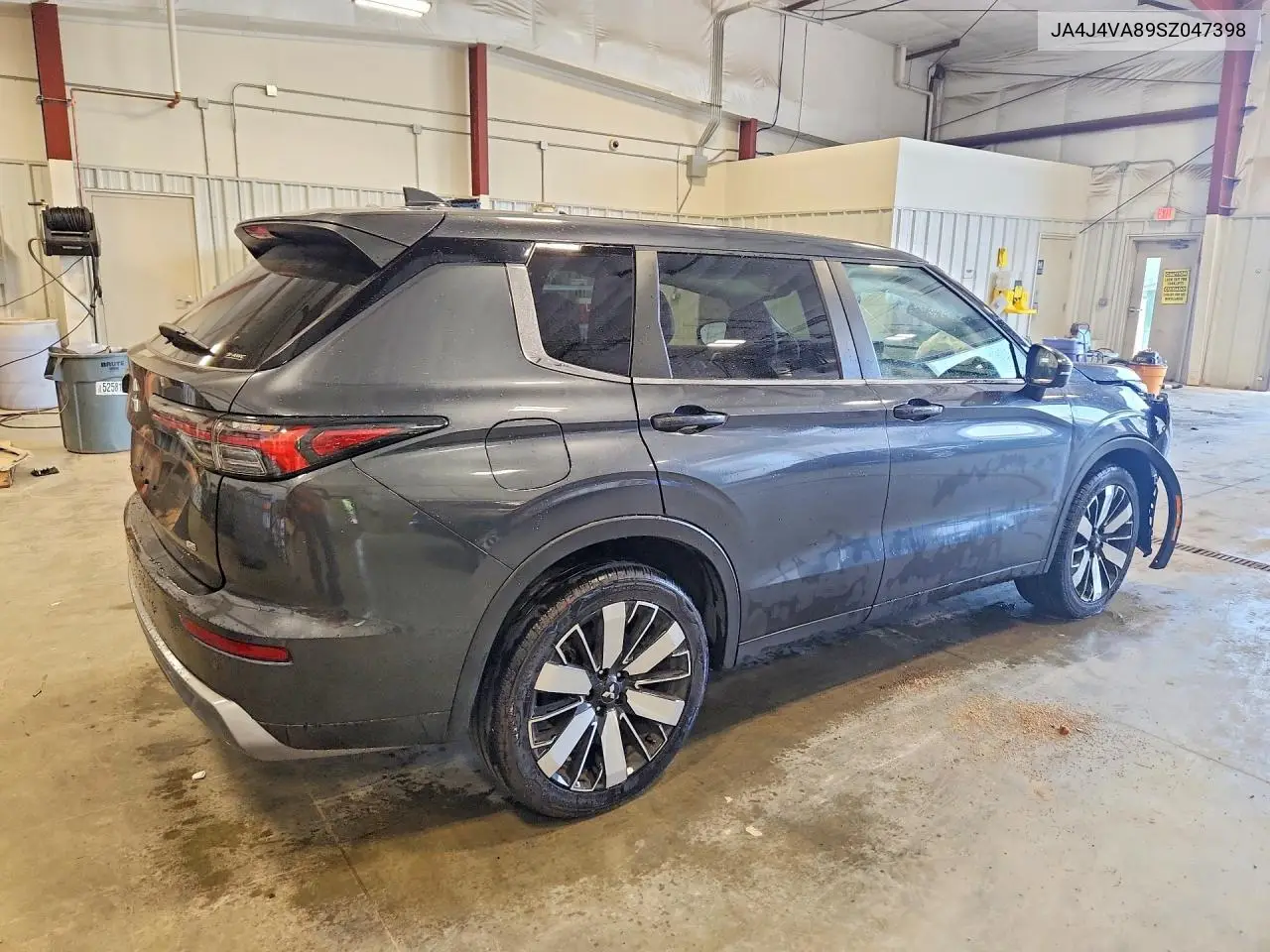 2025 Mitsubishi Outlander Se VIN: JA4J4VA89SZ047398 Lot: 59897496