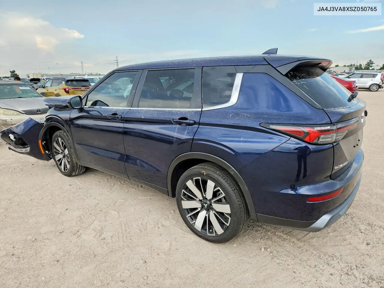 2025 Mitsubishi Outlander Se VIN: JA4J3VA8XSZ050765 Lot: 60277266