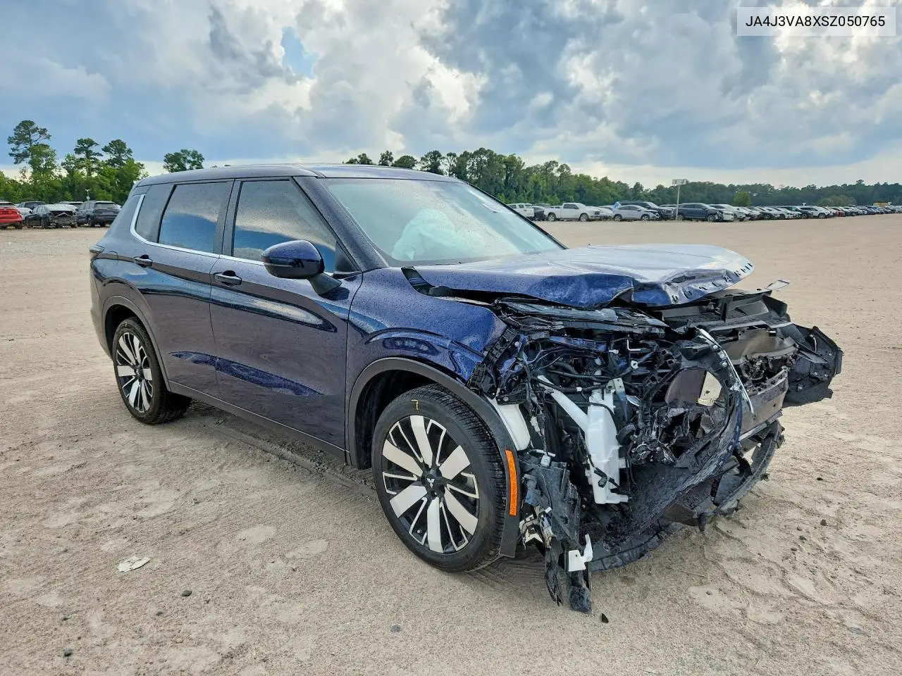 2025 Mitsubishi Outlander Se VIN: JA4J3VA8XSZ050765 Lot: 60277266