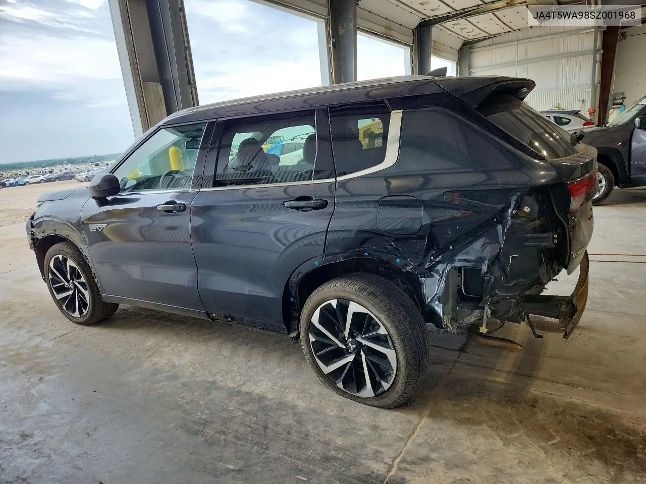 2025 Mitsubishi Outlander Sel VIN: JA4T5WA98SZ001968 Lot: 62042176