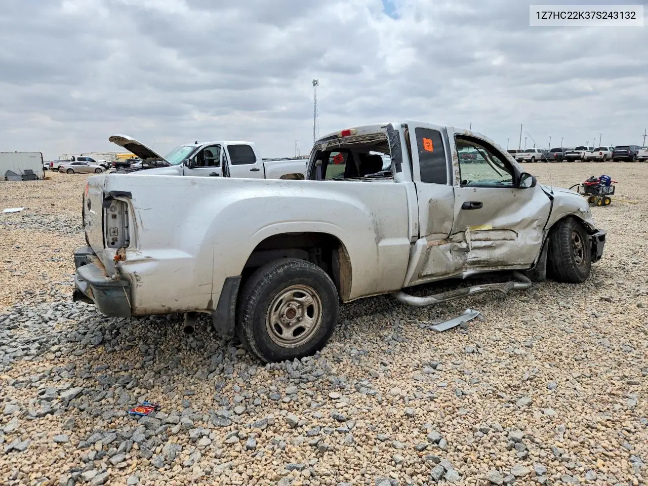 2007 Mitsubishi Raider Ls VIN: 1Z7HC22K37S243132 Lot: 54828076