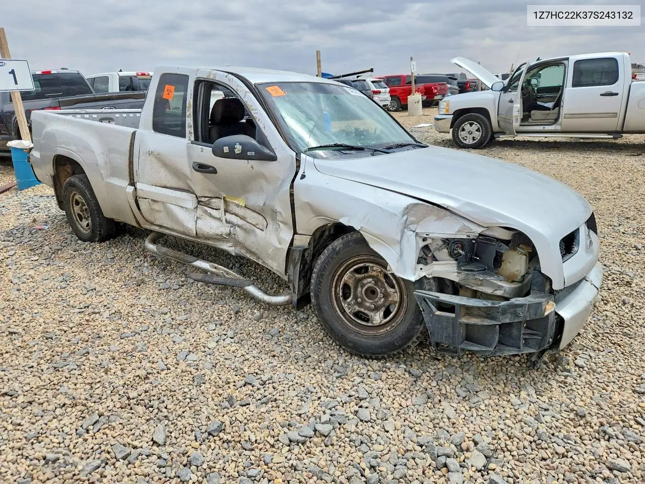 2007 Mitsubishi Raider Ls VIN: 1Z7HC22K37S243132 Lot: 54828076