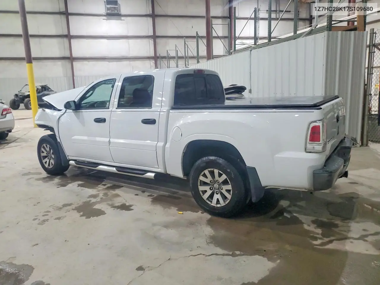 2007 Mitsubishi Raider Ls VIN: 1Z7HC28K17S109680 Lot: 59060346
