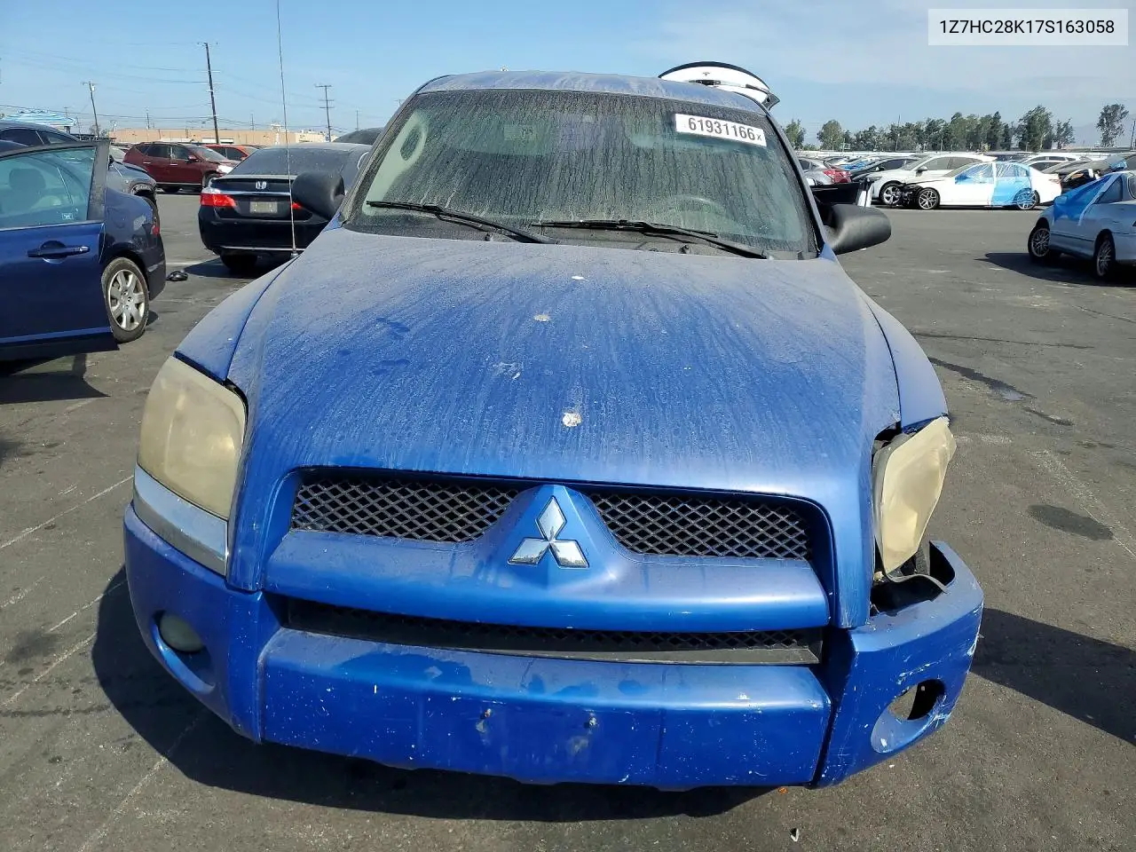 2007 Mitsubishi Raider Ls VIN: 1Z7HC28K17S163058 Lot: 61931166