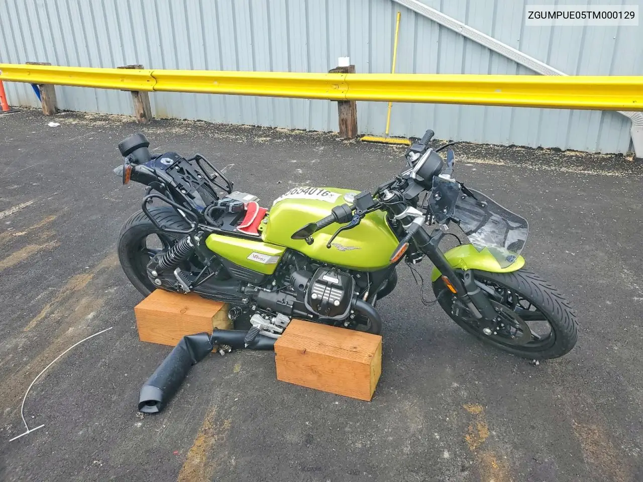 2026 Moto Guzzi V7 Sport VIN: ZGUMPUE05TM000129 Lot: 55654016