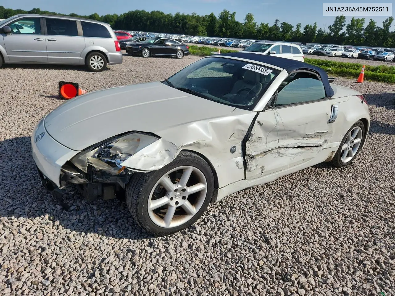 2005 Nissan 350Z Roadster VIN: JN1AZ36A45M752511 Lot: 58266406