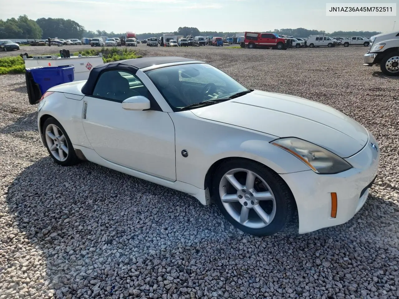 2005 Nissan 350Z Roadster VIN: JN1AZ36A45M752511 Lot: 58266406