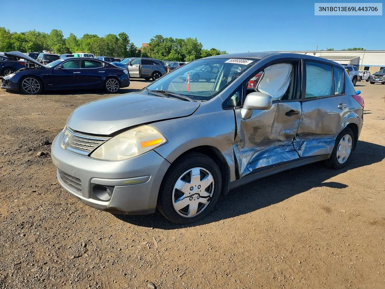 2009 Nissan Versa 1.8 S VIN: 3N1BC13E69L443706 Lot: 55893086