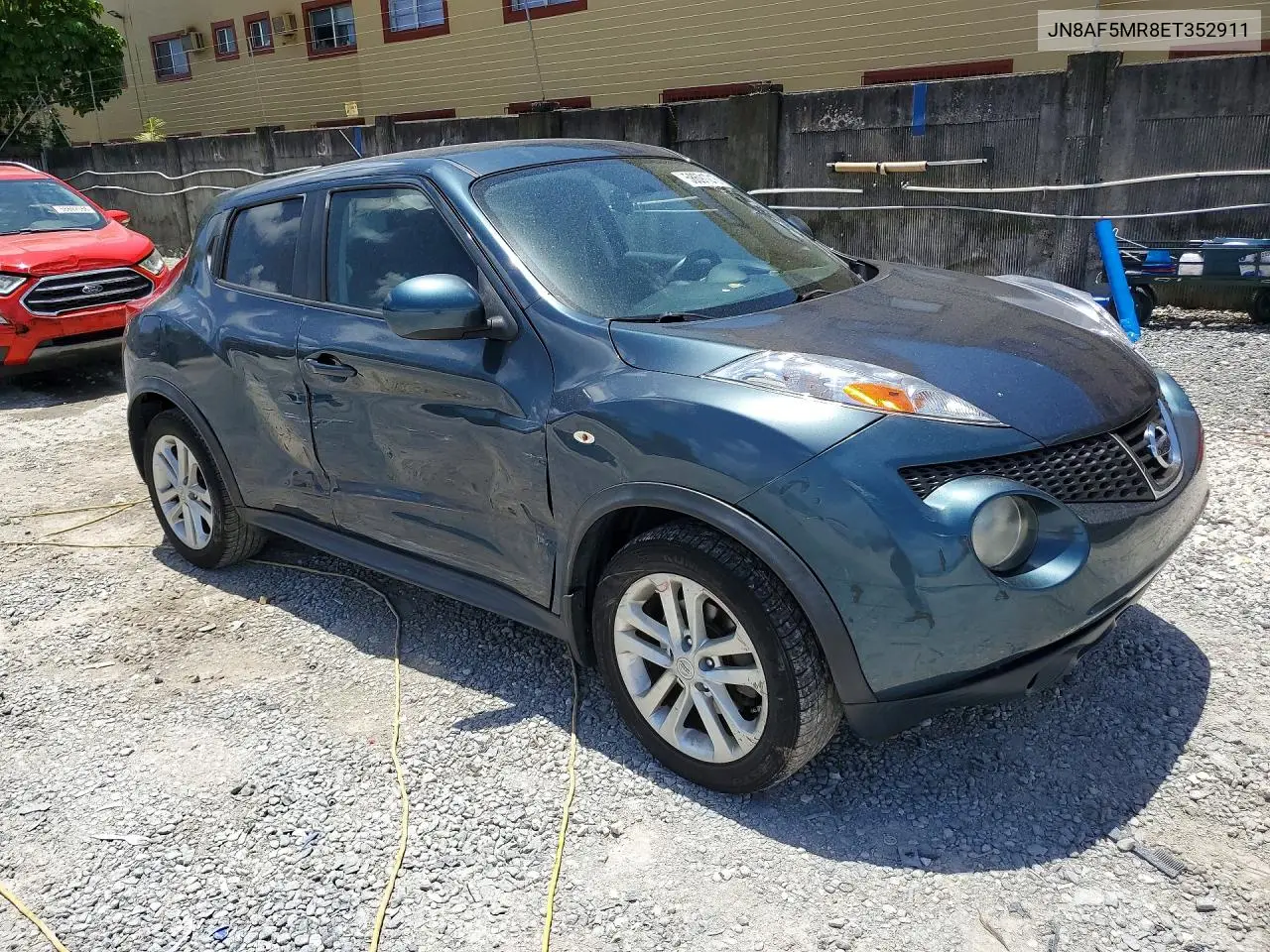 2014 Nissan Juke S VIN: JN8AF5MR8ET352911 Lot: 58691216