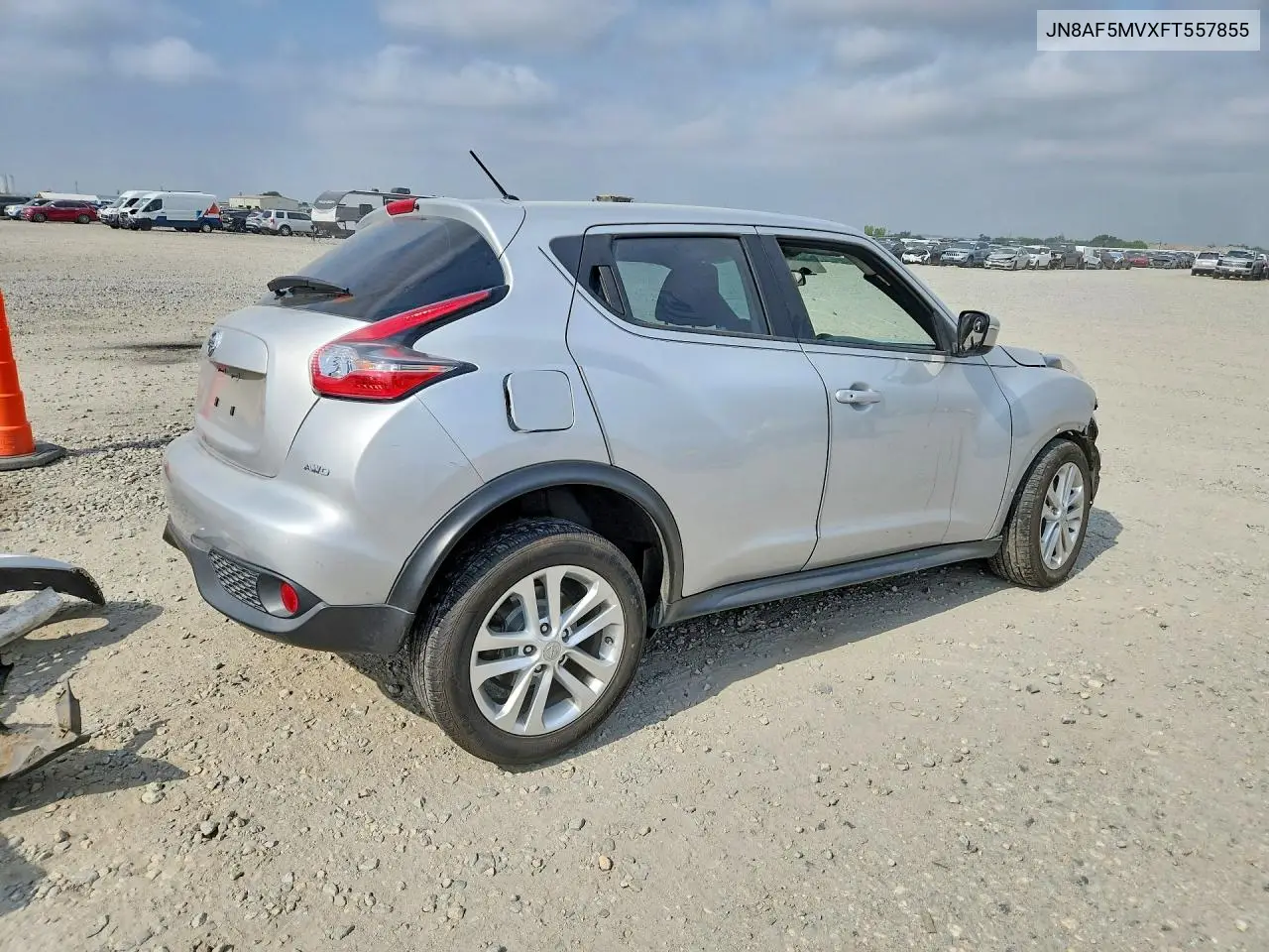 2015 Nissan Juke S VIN: JN8AF5MVXFT557855 Lot: 58332436