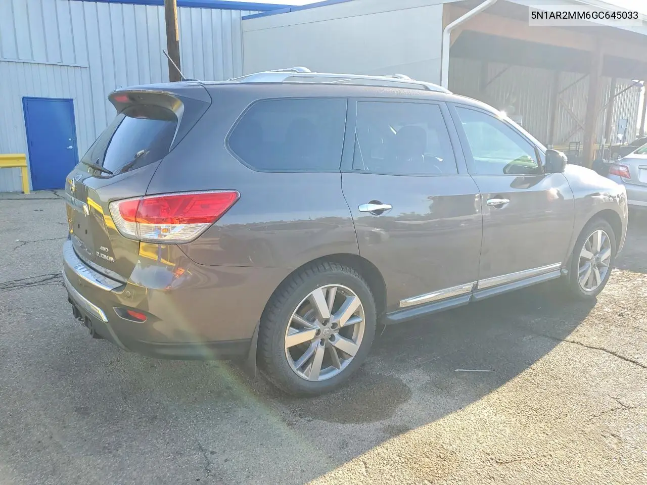 2016 Nissan Pathfinder Platinum VIN: 5N1AR2MM6GC645033 Lot: 56403966