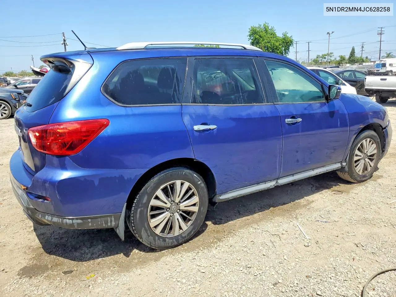 2018 Nissan Pathfinder S VIN: 5N1DR2MN4JC628258 Lot: 56742426