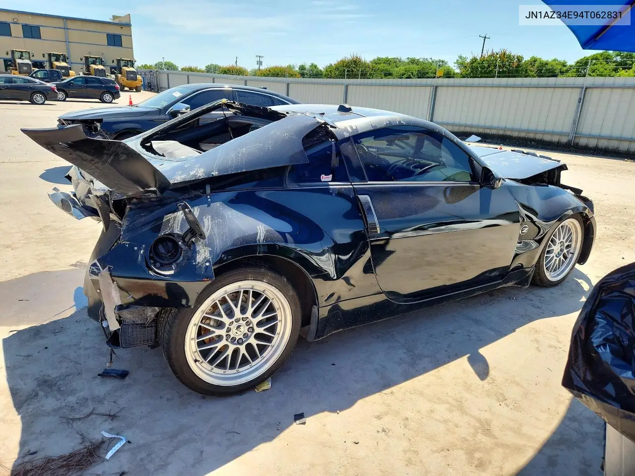 2004 Nissan 350Z Coupe VIN: JN1AZ34E94T062831 Lot: 53613816