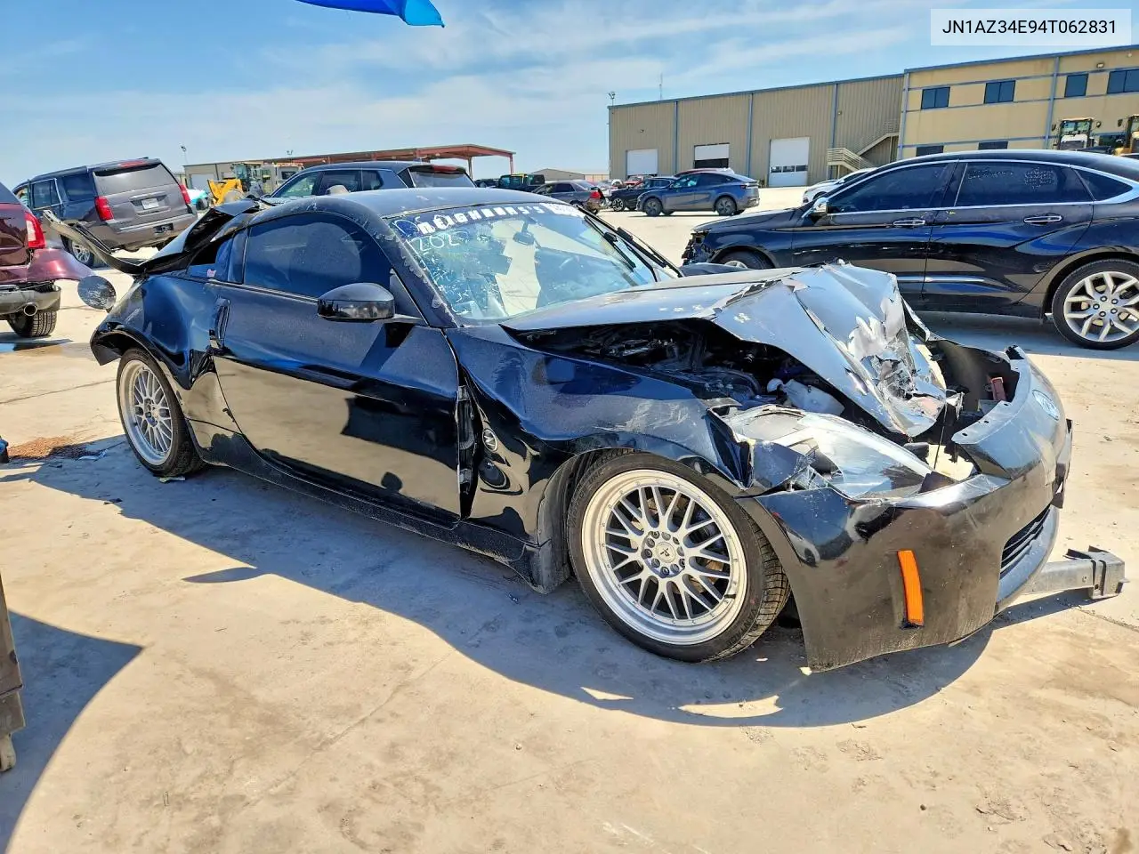 2004 Nissan 350Z Coupe VIN: JN1AZ34E94T062831 Lot: 53613816