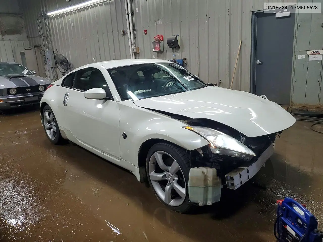 2007 Nissan 350Z Base VIN: JN1BZ34D17M505628 Lot: 79838435