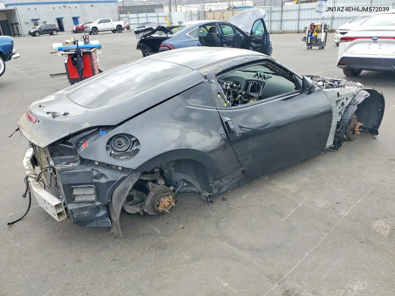 2018 Nissan 370Z Base VIN: JN1AZ4EH6JM572039 Lot: 54557216