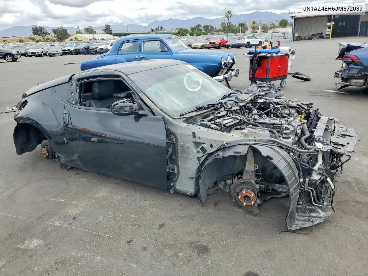 2018 Nissan 370Z Base VIN: JN1AZ4EH6JM572039 Lot: 54557216