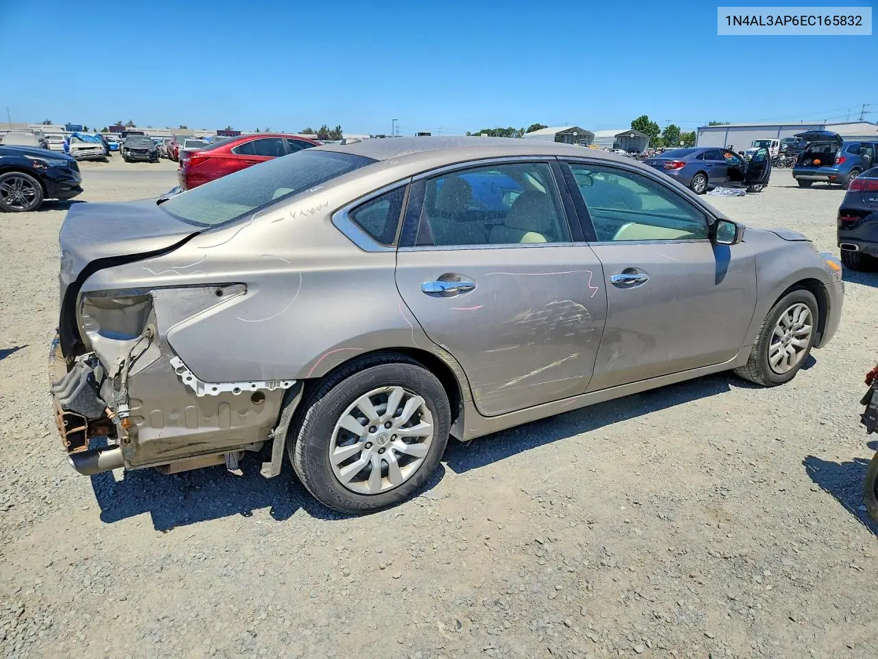 2014 Nissan Altima 2.5 S VIN: 1N4AL3AP6EC165832 Lot: 62100146