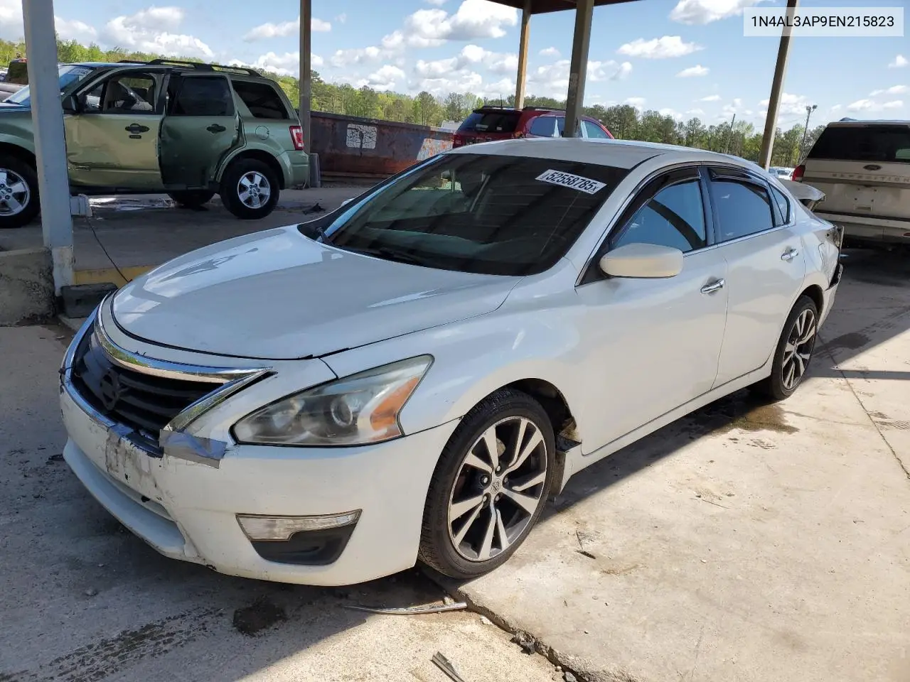 1N4AL3AP9EN215823 2014 Nissan Altima 2.5
