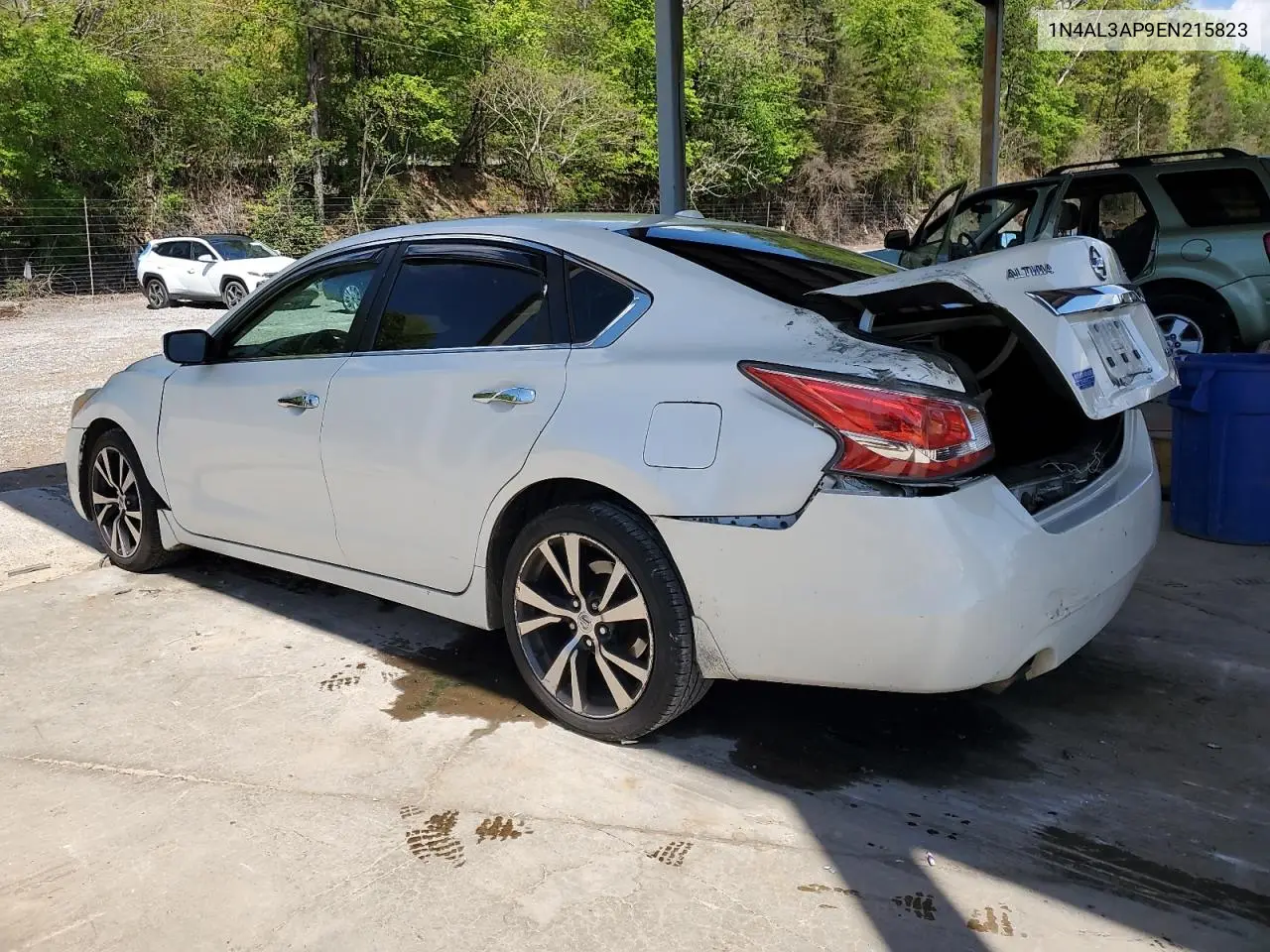 1N4AL3AP9EN215823 2014 Nissan Altima 2.5