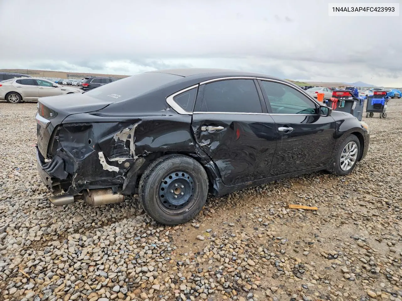 V (L33)