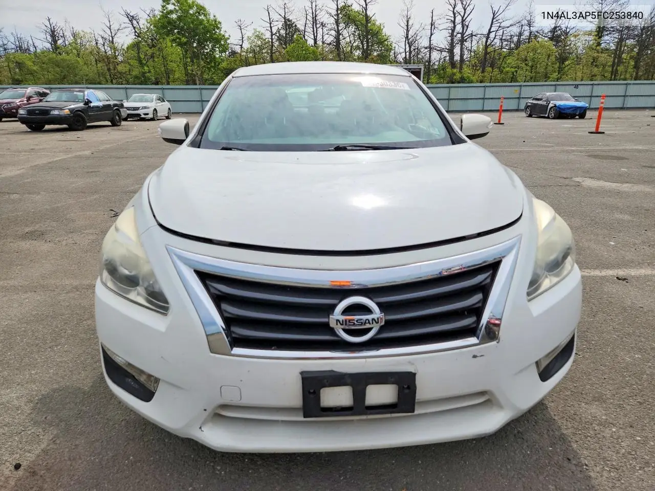 2015 Nissan Altima 2.5 S VIN: 1N4AL3AP5FC253840 Lot: 54830336