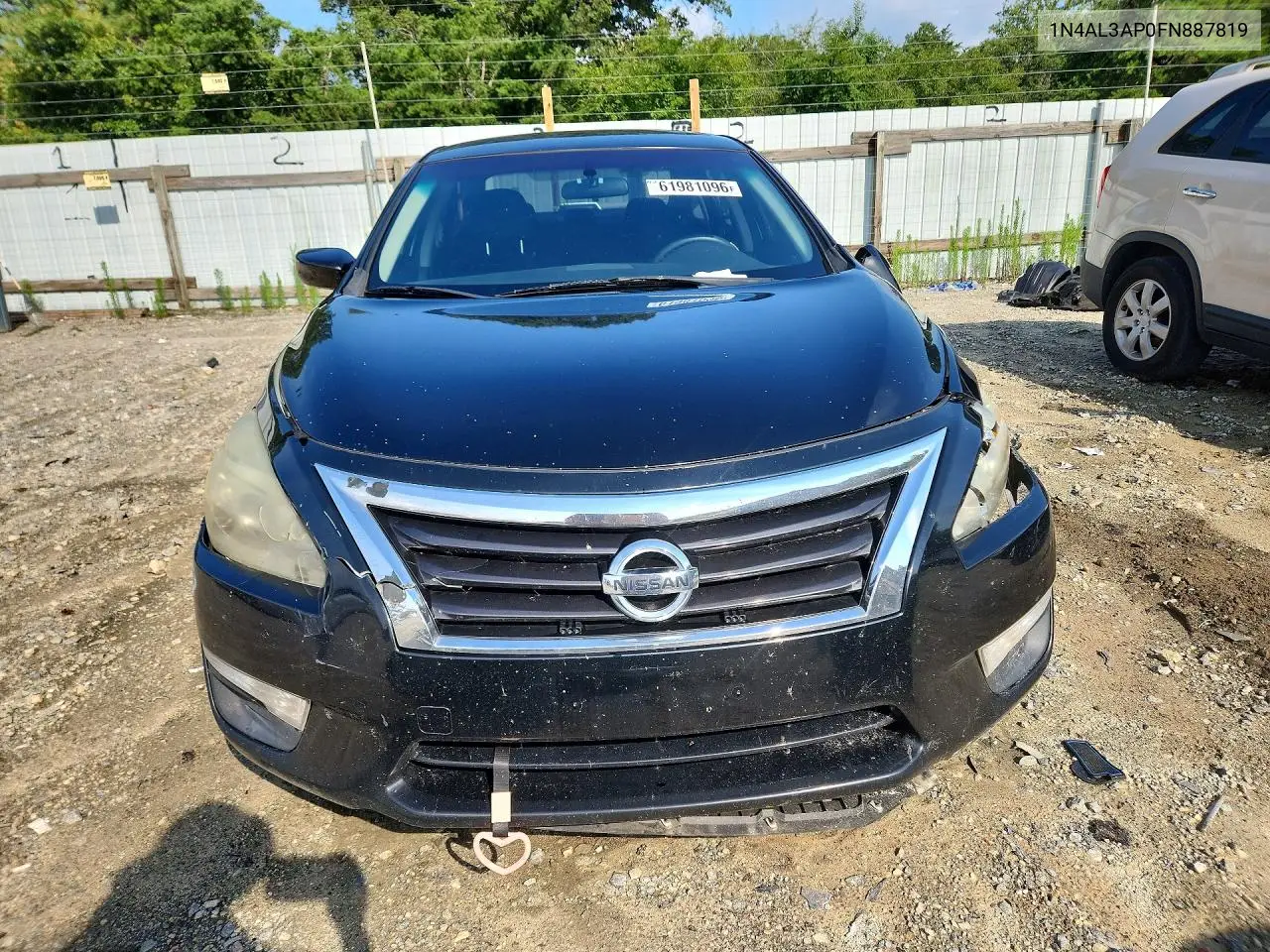 2015 Nissan Altima 2.5 S VIN: 1N4AL3AP0FN887819 Lot: 61981096