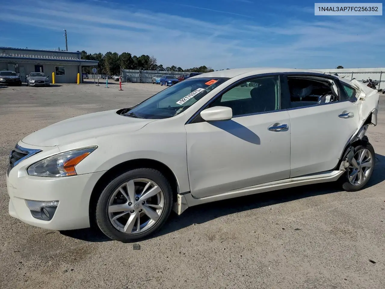 1N4AL3AP7FC256352 2015 Nissan Altima 2.5