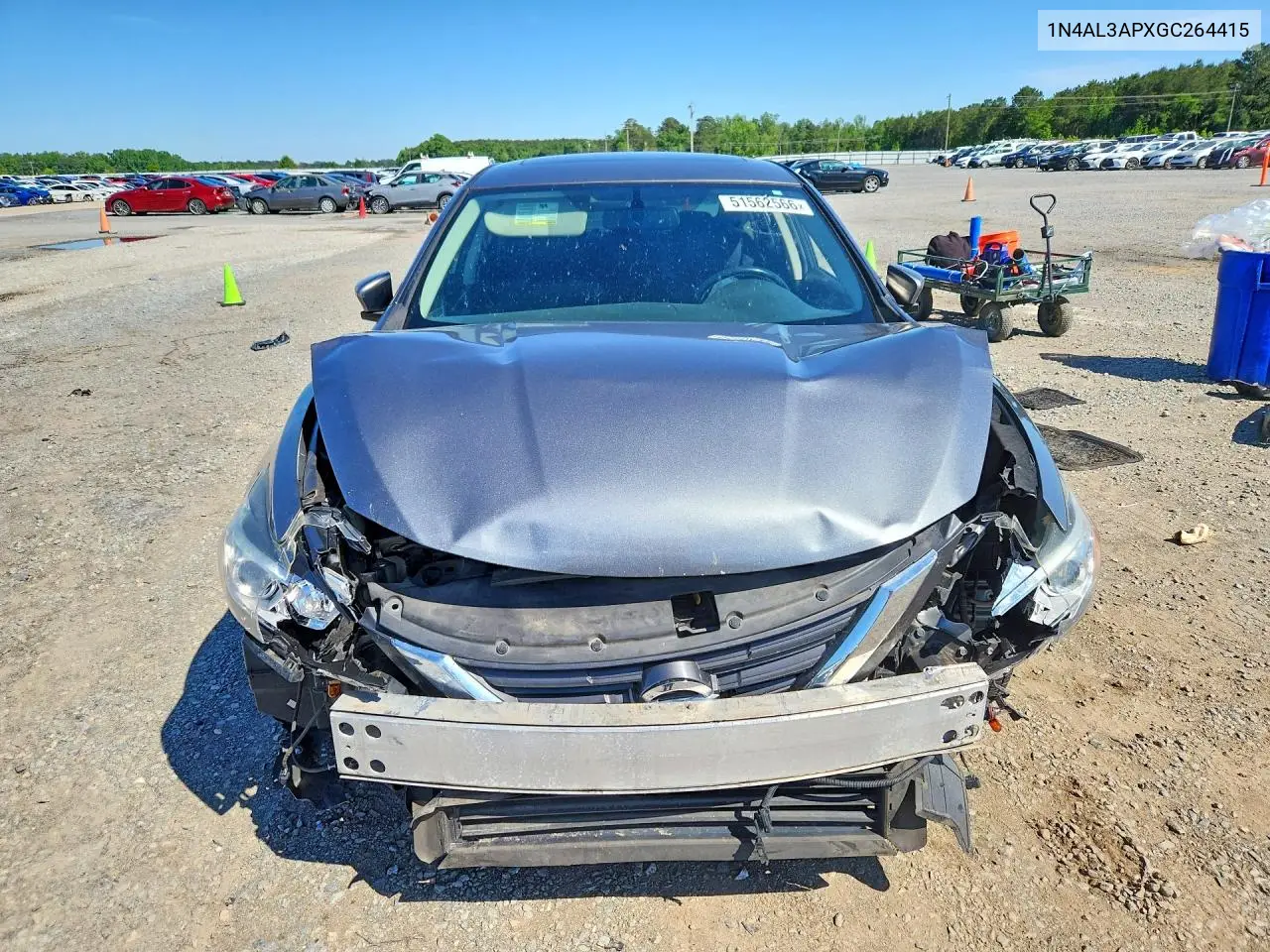 V (L33)