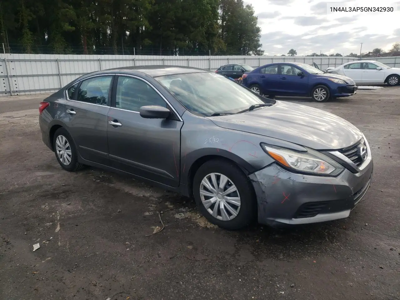 1N4AL3AP5GN342930 2016 Nissan Altima 2.5