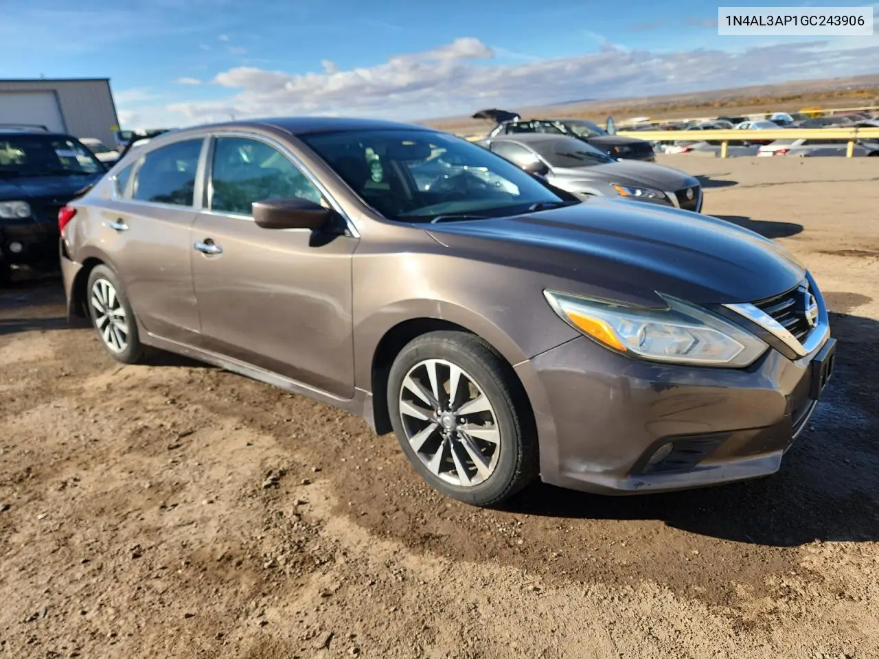 1N4AL3AP1GC243906 2016 Nissan Altima 2.5
