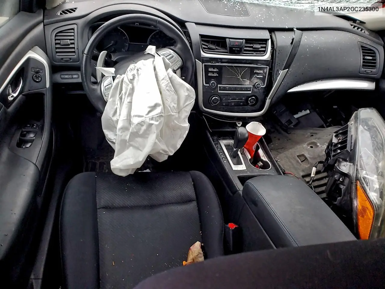 1N4AL3AP2GC235300 2016 Nissan Altima 2.5