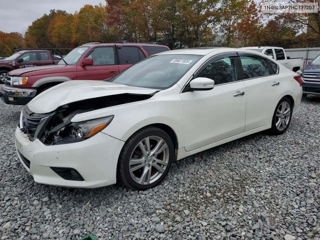1N4BL3AP7HC137207 2017 Nissan Altima 3.5Sl