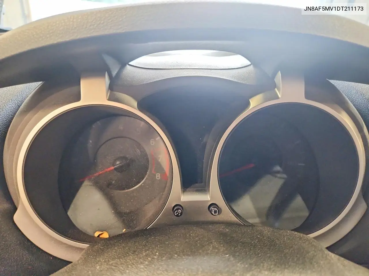 2013 Nissan Juke S VIN: JN8AF5MV1DT211173 Lot: 57158236
