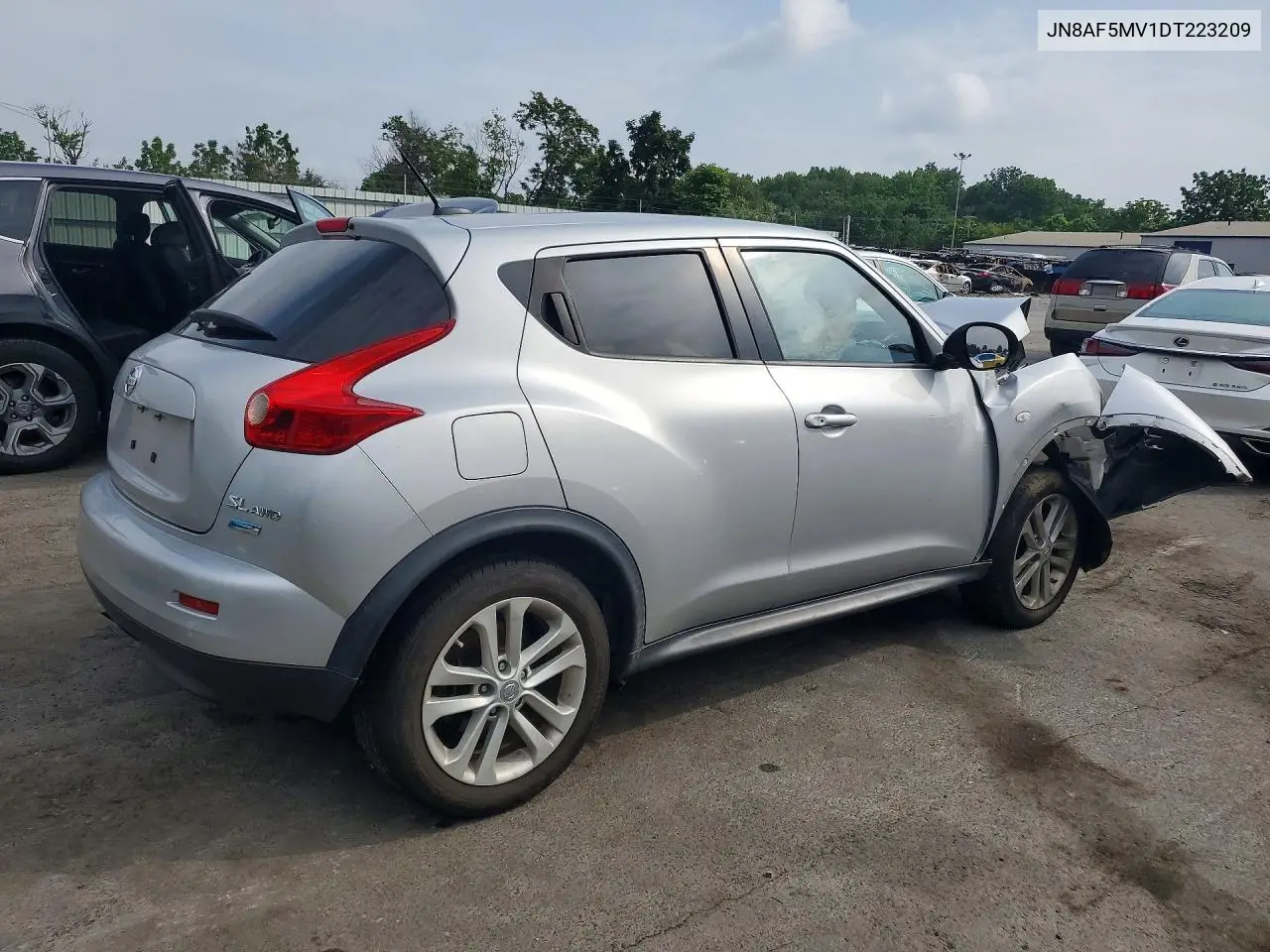 2013 Nissan Juke S VIN: JN8AF5MV1DT223209 Lot: 59957196