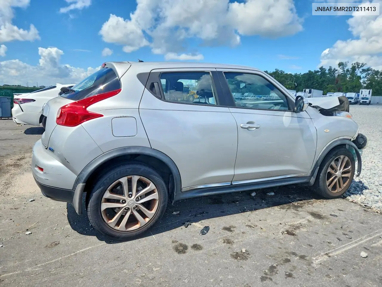 2013 Nissan Juke S VIN: JN8AF5MR2DT211413 Lot: 74513925