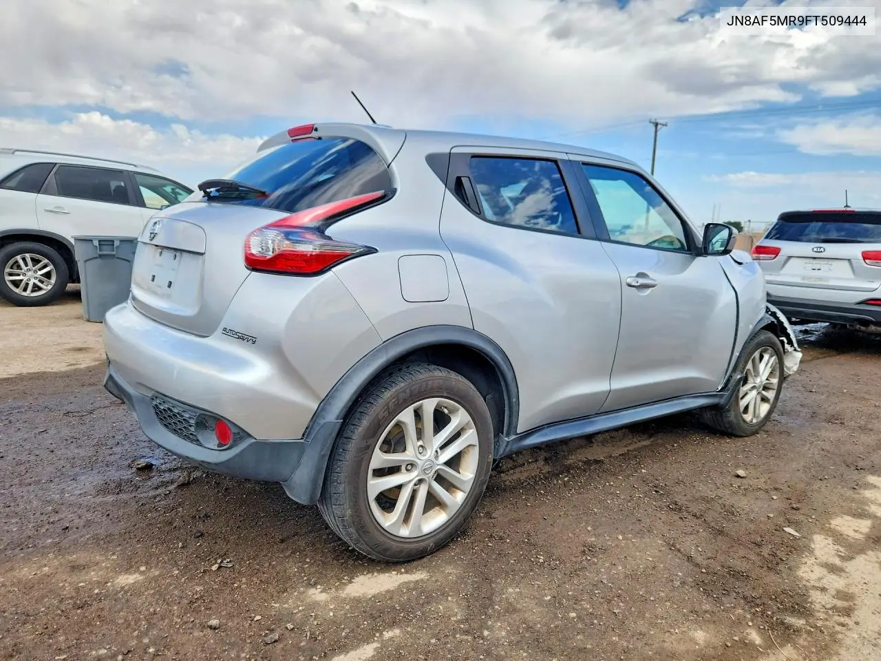 2015 Nissan Juke S VIN: JN8AF5MR9FT509444 Lot: 56271916