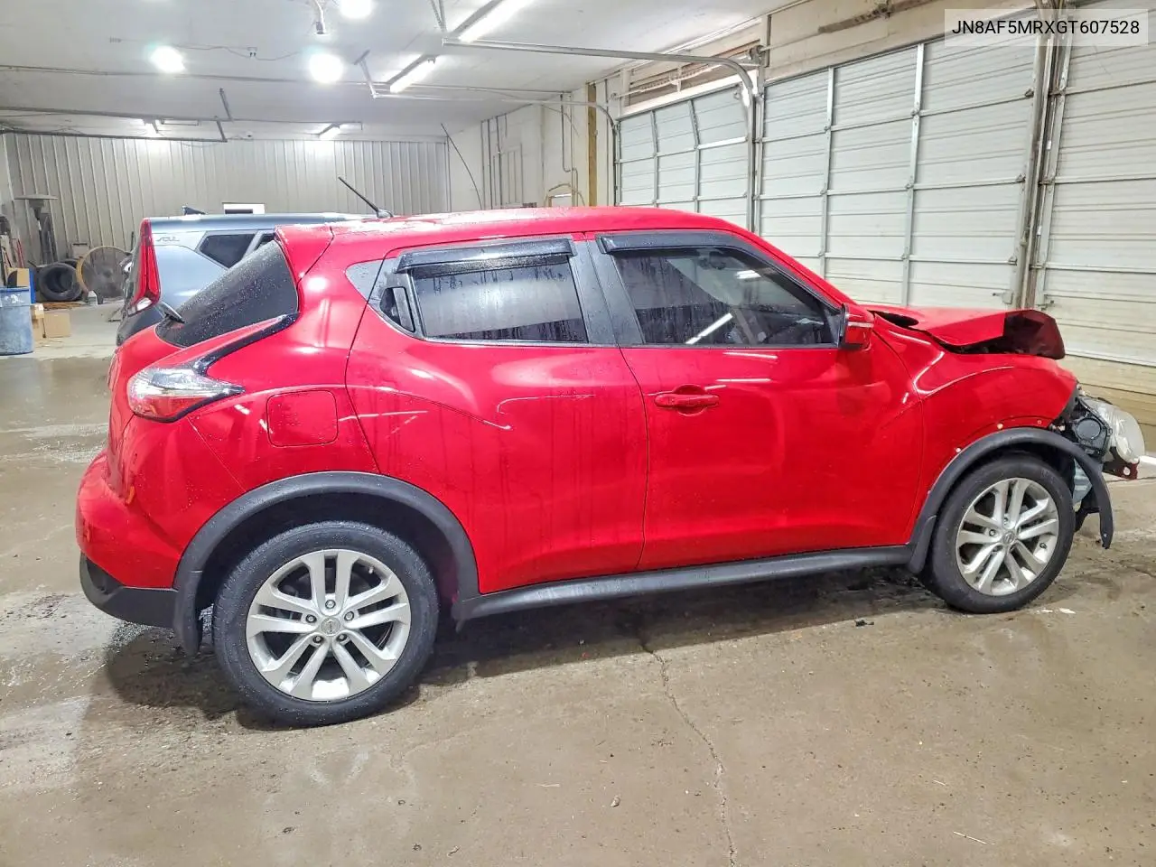 2016 Nissan Juke S VIN: JN8AF5MRXGT607528 Lot: 59805926