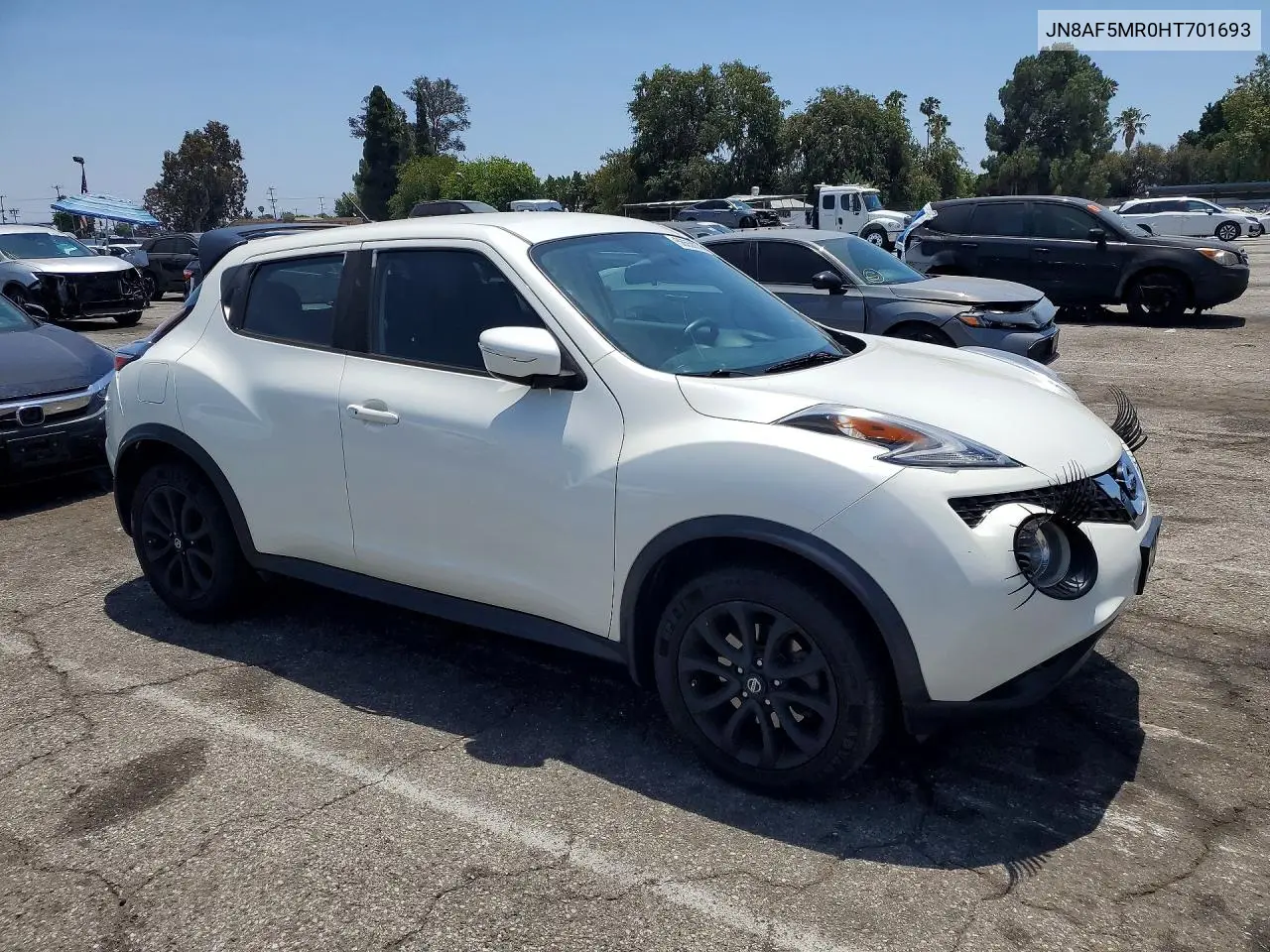 2017 Nissan Juke S VIN: JN8AF5MR0HT701693 Lot: 56658276